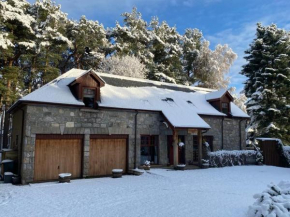 Red Squirrel Lodge
